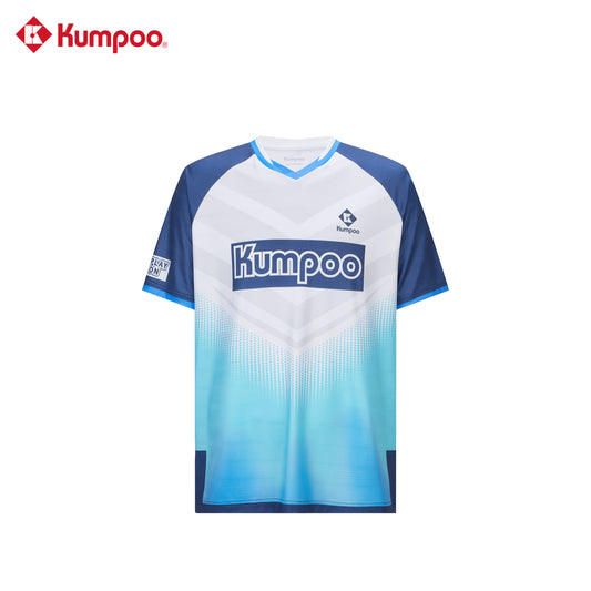 Kumpoo K261M-1731 men's T-shirt in black, casual short-sleeve top with round neckline, displayed on a hanger.