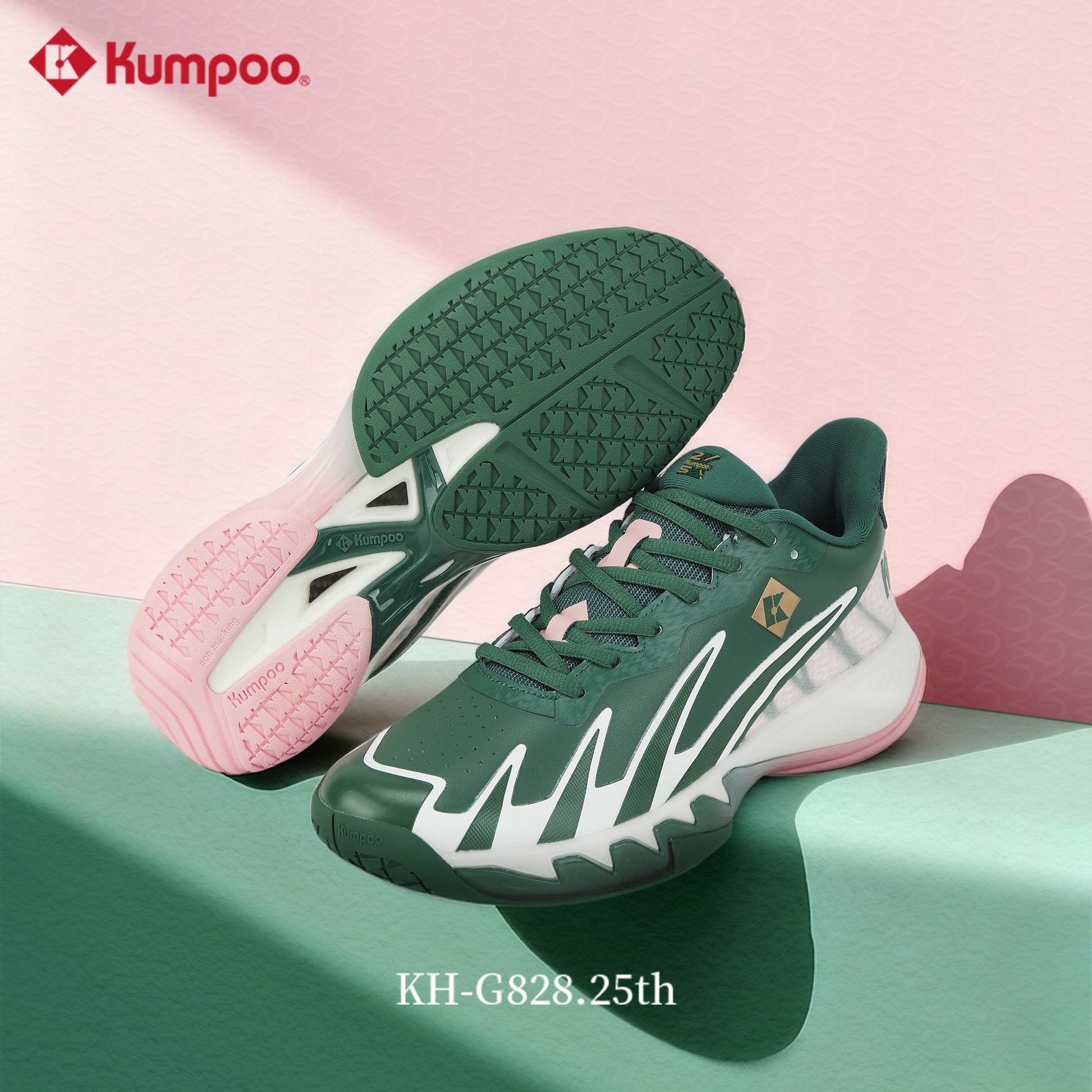 Kumpoo KH-G828.25th badminton shoes in black and white, featuring breathable mesh and non-slip sole for court performance.