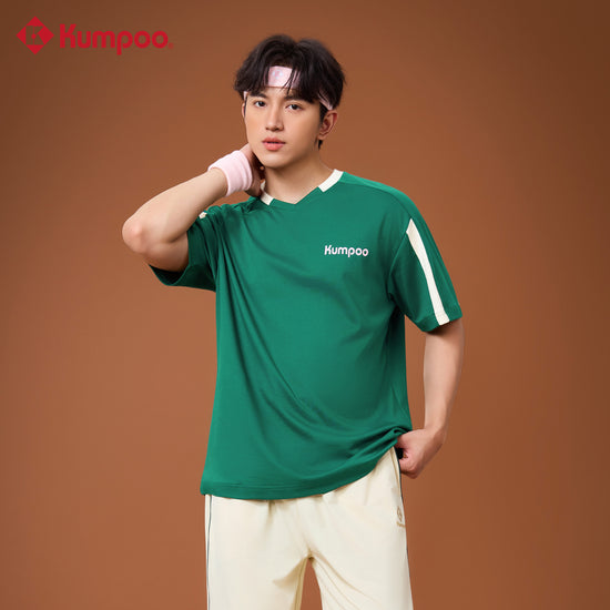 Kumpoo K261U-1528.25th unisex T-shirt in black, featuring a classic crew neck and comfortable fit, displayed on a plain background.