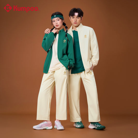 Kumpoo K261U-6546 unisex long pants in black, made of comfortable fabric with a relaxed fit, suitable for casual wear.