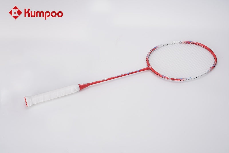 Two Kumpoo 520A(S) LX+ beginner pre-strung badminton rackets with black and red frames, grips, and strings.