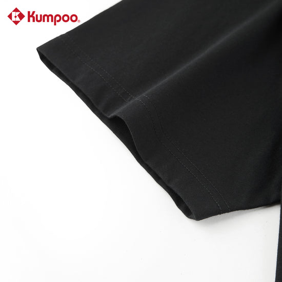 Kumpoo K261M-1171 unisex T-shirt in black, featuring a crew neck and short sleeves, made from soft cotton fabric.