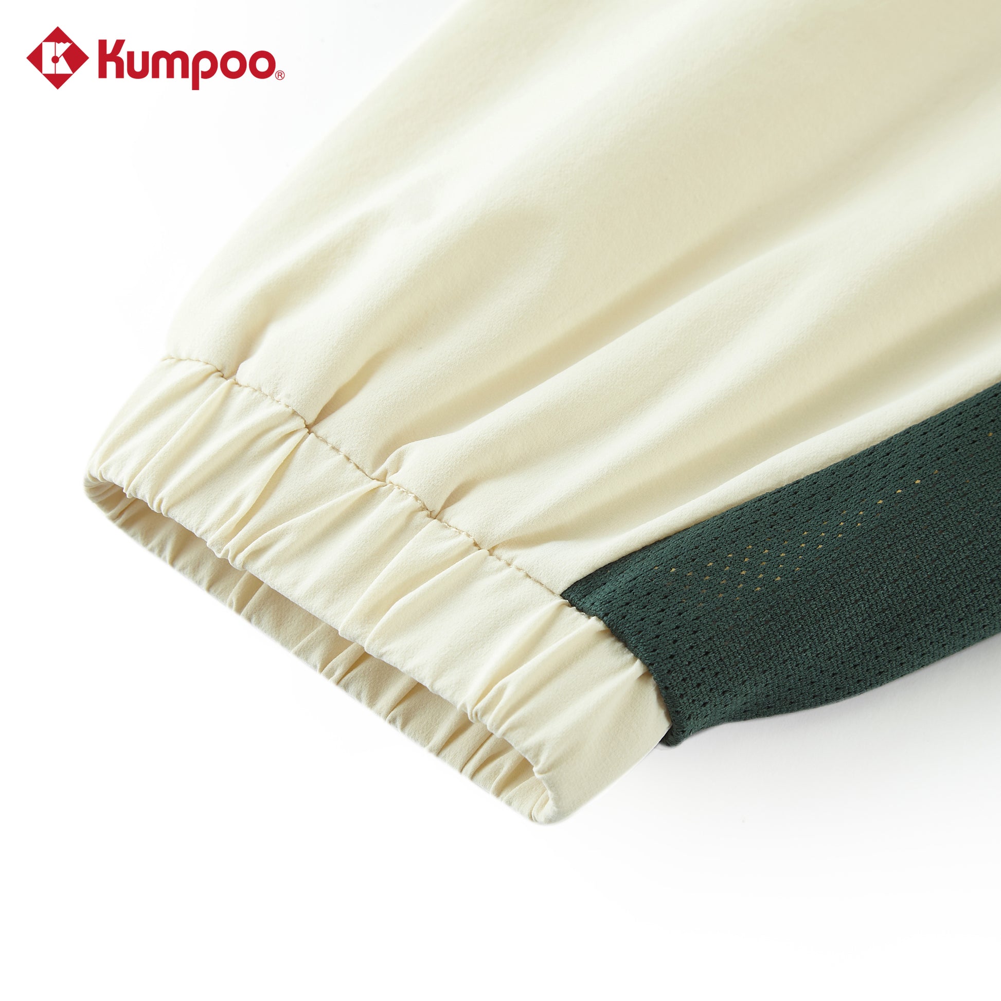 Kumpoo K261U-5545.25th unisex jacket, lightweight jacket with zip-up front, ideal for casual wear, in a neutral color.