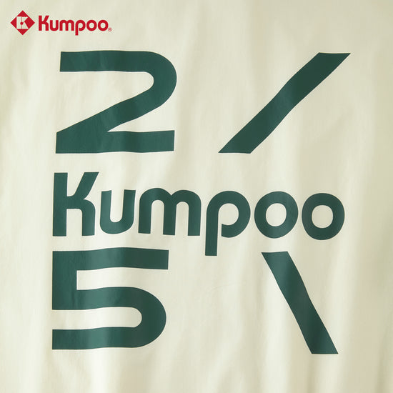 Kumpoo K261U-5545 25th unisex jacket with zipper, stand collar, and lightweight design, suitable for casual wear.